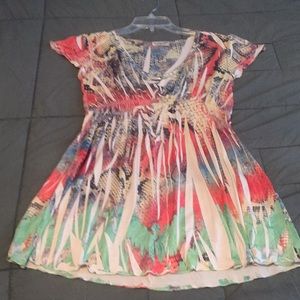 One world medium blouse like new!